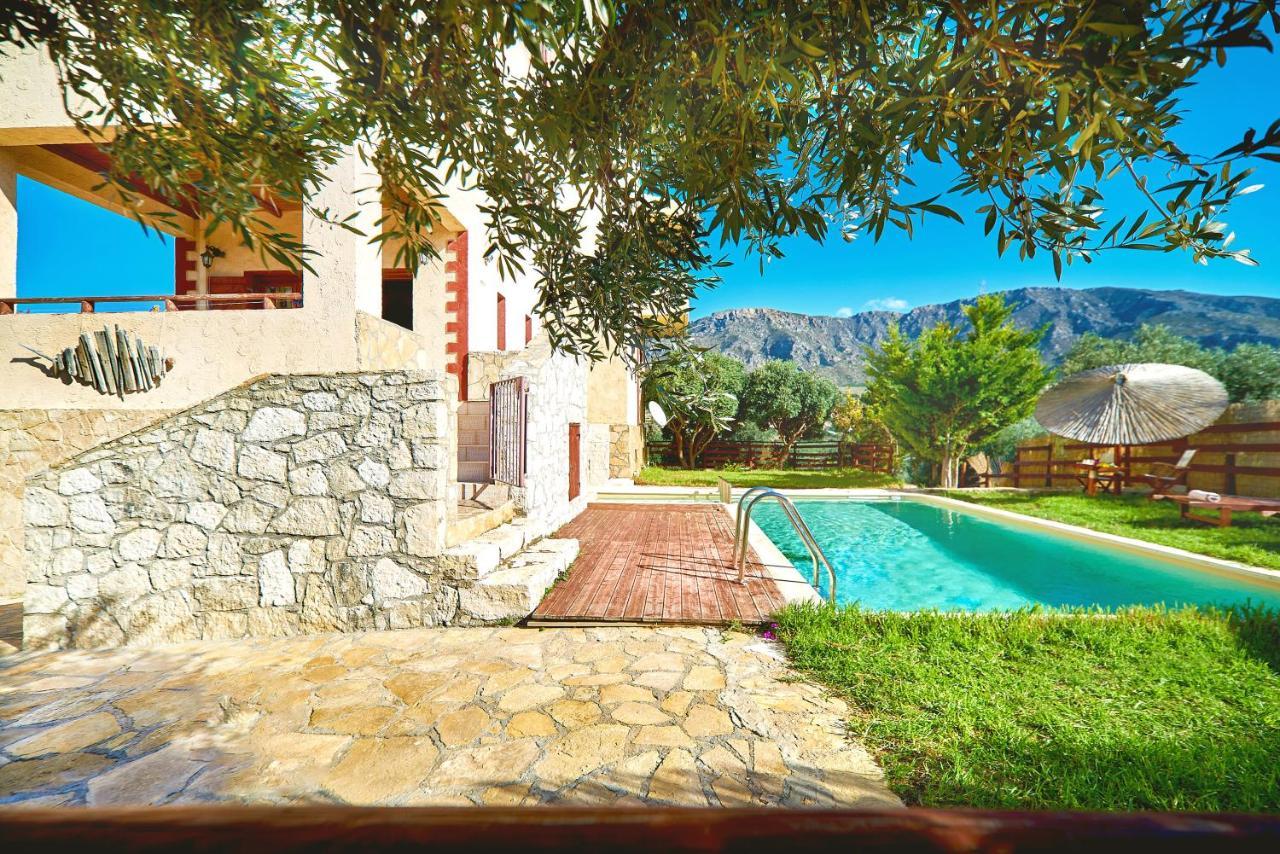 Villa Evenos Of 3 Bedrooms - Irida Country House Of 2 Bedrooms With Private Pools Elafonisi Exterior foto